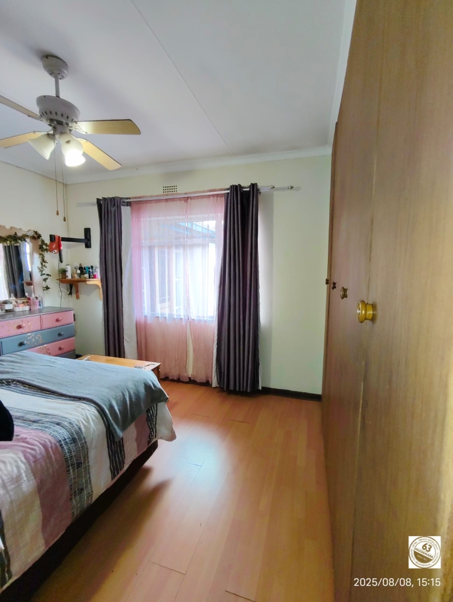 4 Bedroom Property for Sale in Vaalpark Free State